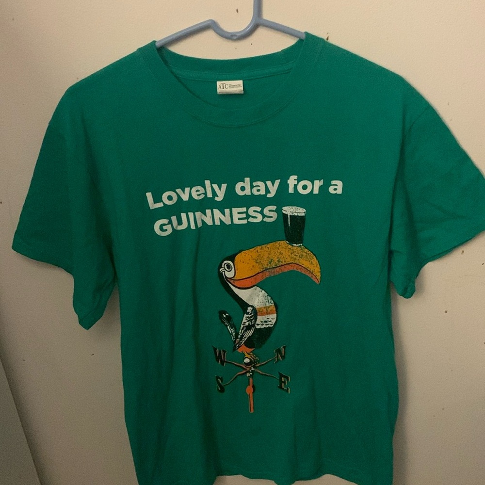 Fabulous Green Authentic Tshirt Company Lovely Day for a Guinness Tshirt SZ Med